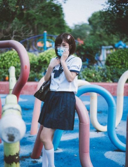 日蚀入侵-超清版日韩成人在线