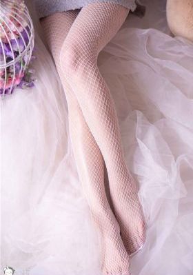 湾畔倾情第一季-咪咕视频英文版字幕