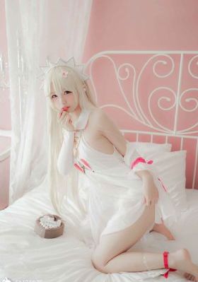 我用两个学分攻略高冷校草-无水印完整版在线观看