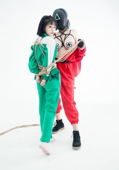 饥荒古代，开局姐妹求收留-手机电影国产在线观看