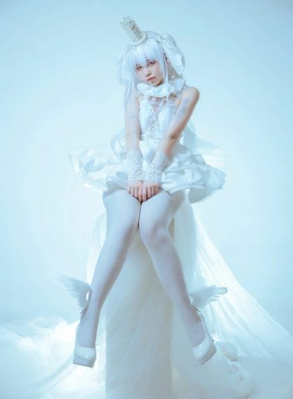 美国众神第三季-日韩日韩成人在线