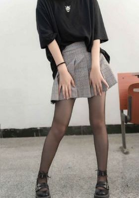 拥挤的房间-西瓜高清迅雷在线观看