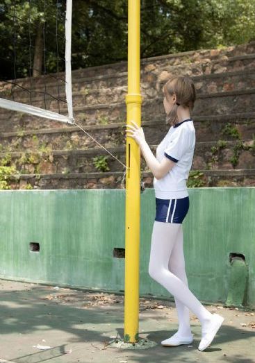 新版：分手当天，我闪婚了亿万富豪-精品视频高清免费观看