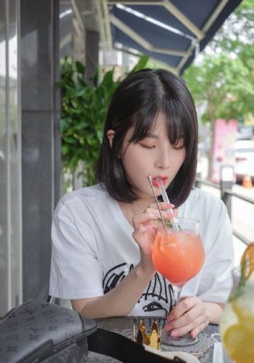 了凡-迅雷电影在线播放观看