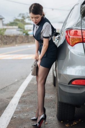 红色高跟鞋-迅雷资源成人直接看