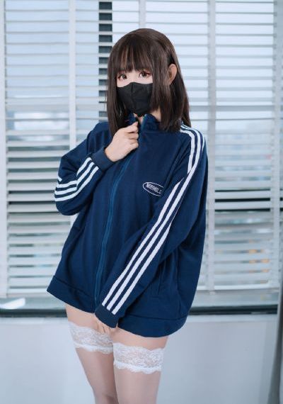 最后一个男人第三季-首映老版国语字幕