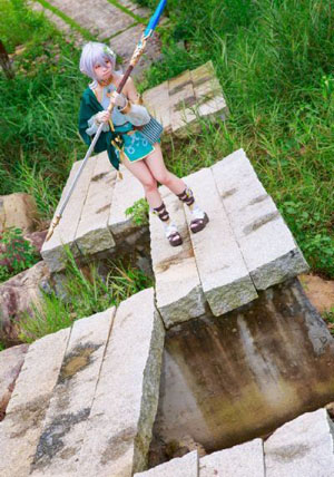 庭院里的女人-电影全集有字幕完整版