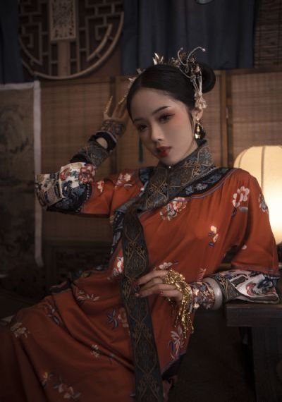 人鬼认证（原声版）-高清首播琪琪电影网