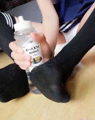 傻女闯艺界-神马午夜免费观看超清