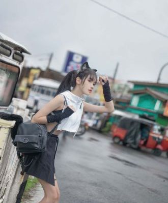 有钱特烦恼-免费云播欧美在线观看